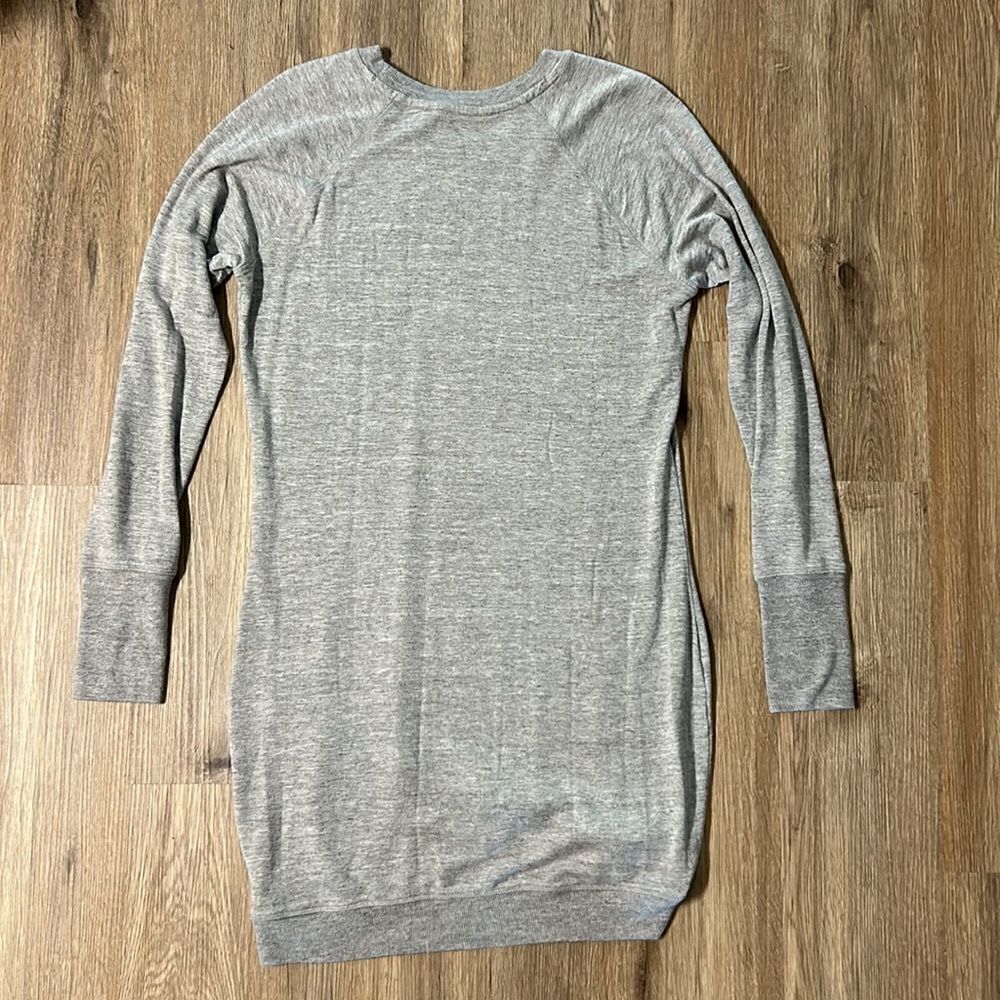 ATHLETA  Long Sweatshirt Top - Picture 4 of 5